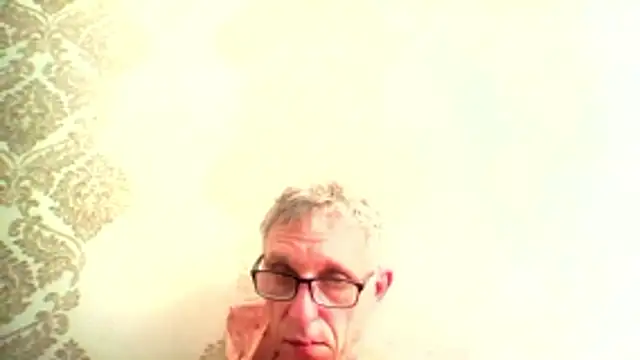 BobbyXRoyal webcam