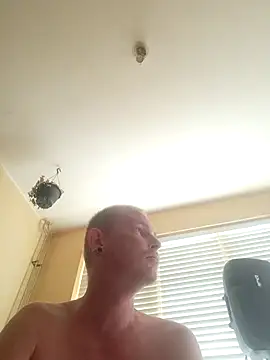 piercingpik webcam