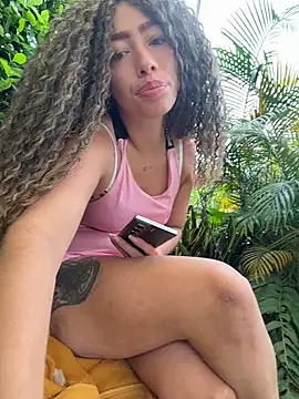 roxyrougee webcam