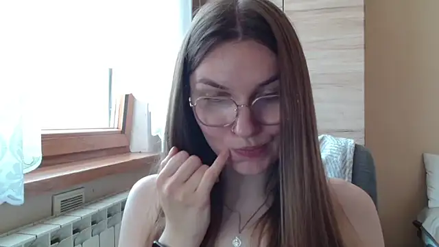 LooveELLYx webcam