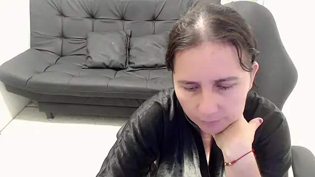 victoria_jones webcam