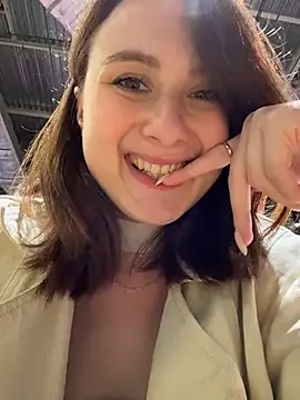 Dina_Tease webcam