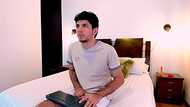 Lucas_Dream webcam