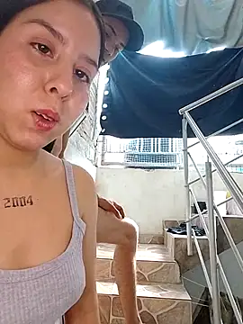 HOTANDSKINNY webcam