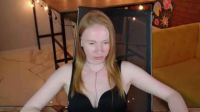 BellaRosewood webcam