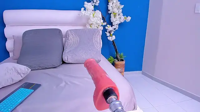 letty_straus webcam