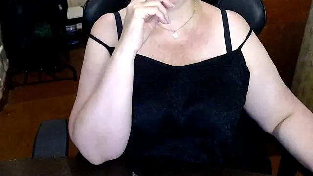 AlisaHot55 webcam