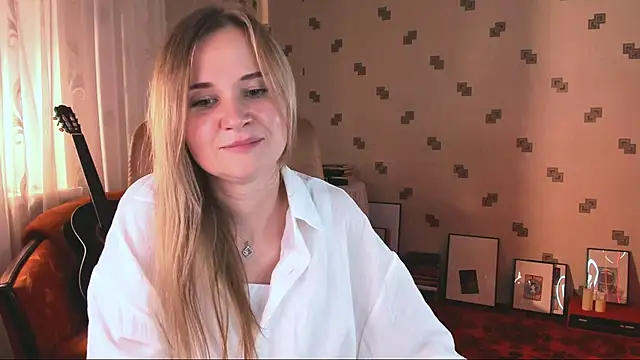 MiaSparkes webcam