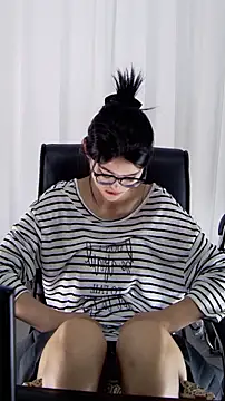 ouyanyan webcam