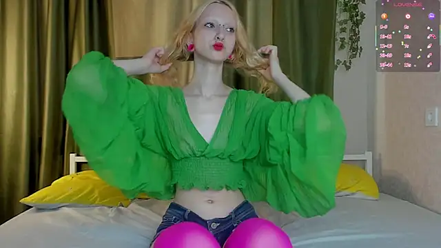 Lexy-Woorhez webcam