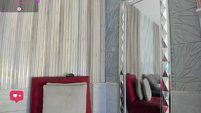 BriannaChelsea webcam