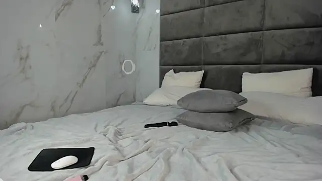 Anneta_Hart webcam