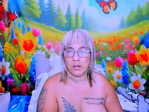 indianroxy webcam