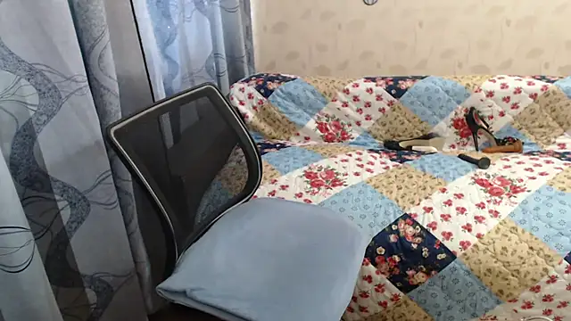 livingnextdoor webcam