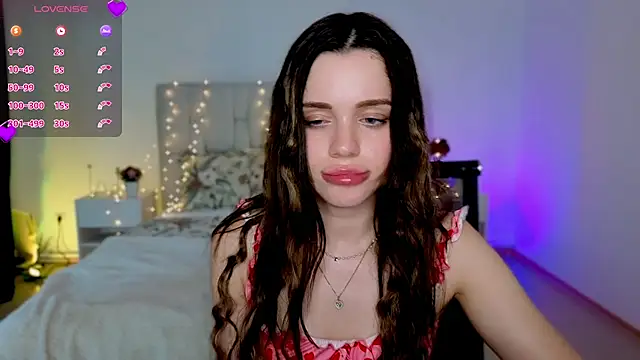 little_cuti1e - Little_cuti1e's free webcam - UK Sex Cams