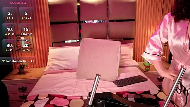 MiaTorres4 webcam