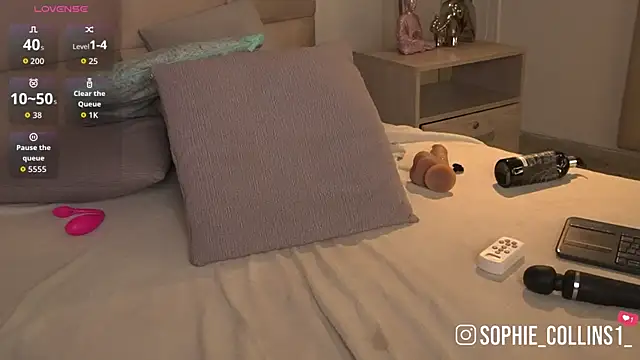 SophieCollins_1 webcam
