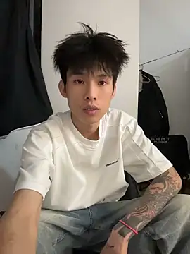 KPL-11 live cam on StripChat
