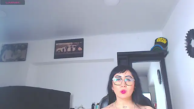 Vicky_hotmilf