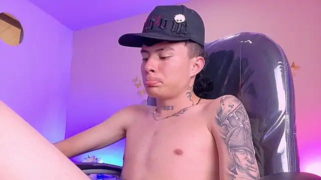 Nascary_Fox webcam
