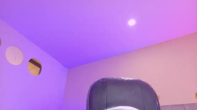 Nascary_Fox webcam