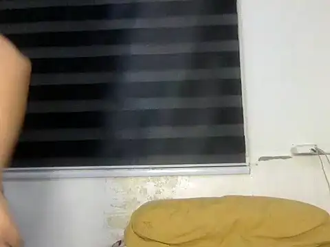 yummy_mia webcam