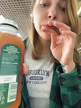 Sunny___Bunny webcam