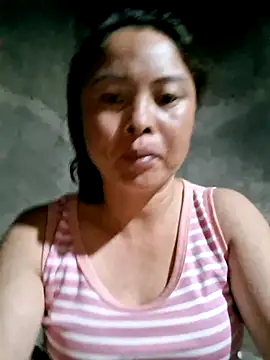 xuxulovezz webcam