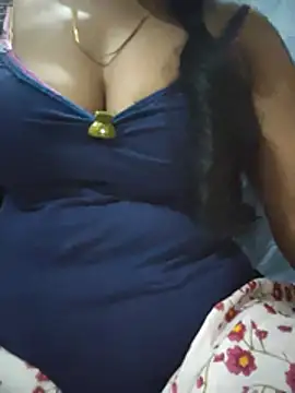 Ezabelljohn webcam