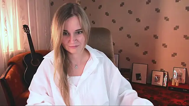 MiaSparkes webcam