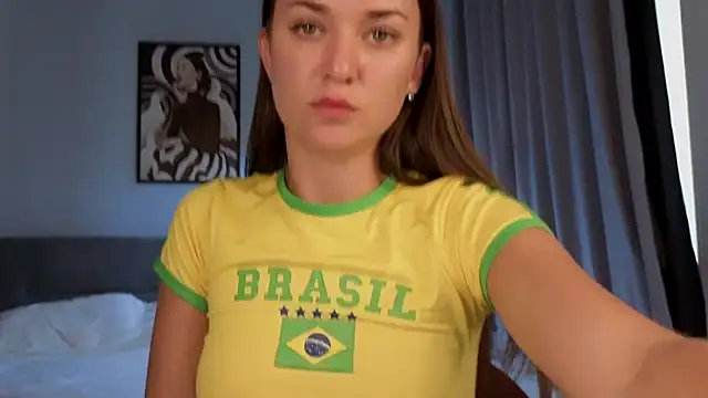 Maya_Softy webcam