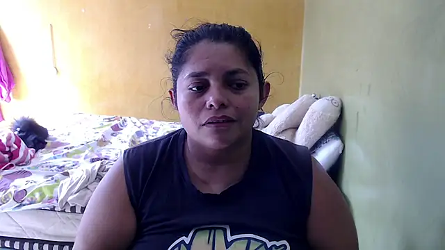 yulieth_bbw webcam