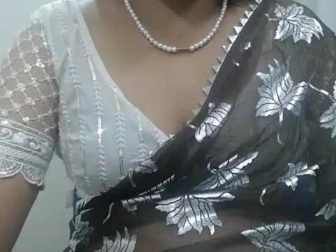 Lovely_Siri_23 webcam
