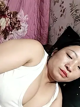 zhen-zo live cam on StripChat