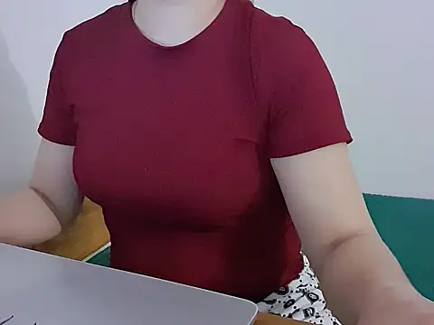 Miuu99 webcam