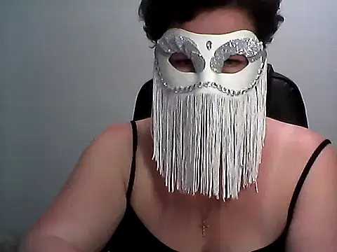 EllaLove2277 webcam