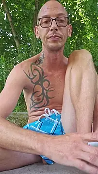 Shy-boy-69 webcam