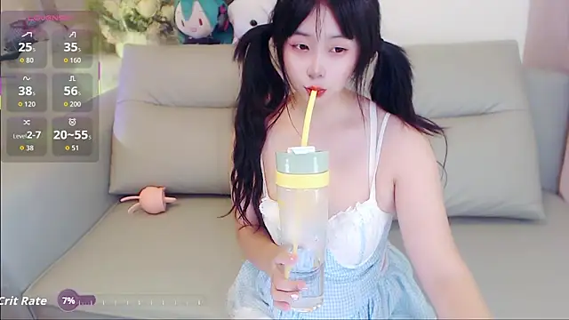 yoyoyo_99 webcam