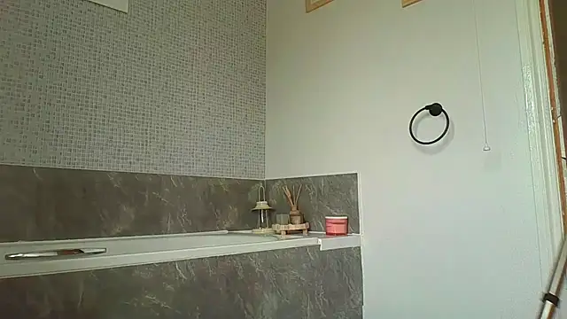 LucyRoseMae webcam