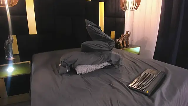 Lucio__Fox webcam