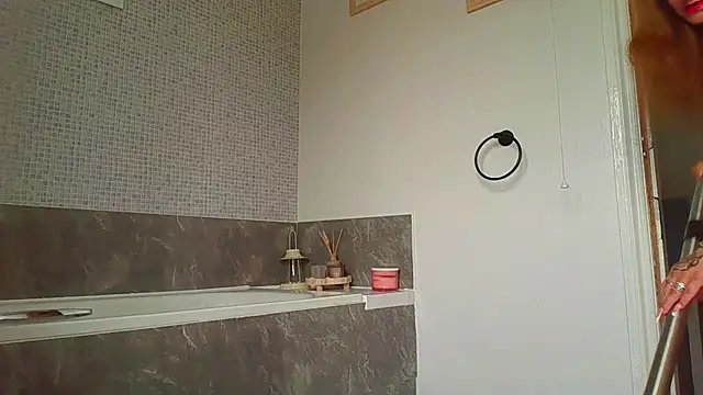 LucyRoseMae webcam
