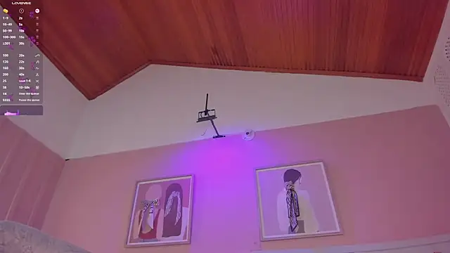 elodie_walker webcam