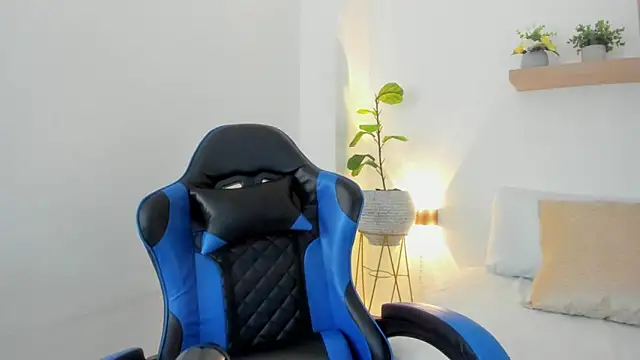 bella_99_ webcam