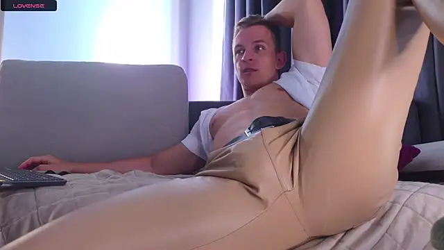 S3Xyes avatar