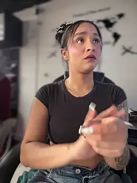 Isabella-Teen