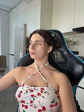 CurlyLara live sex cam