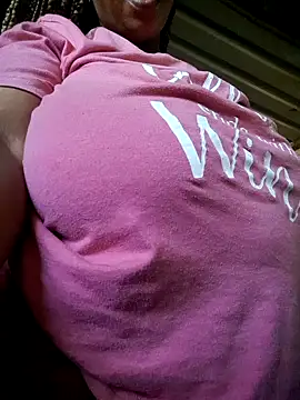 winterqueenx live cam on StripChat