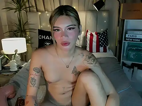SiennaBlair webcam