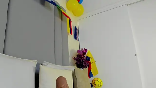 CannelaSmith webcam