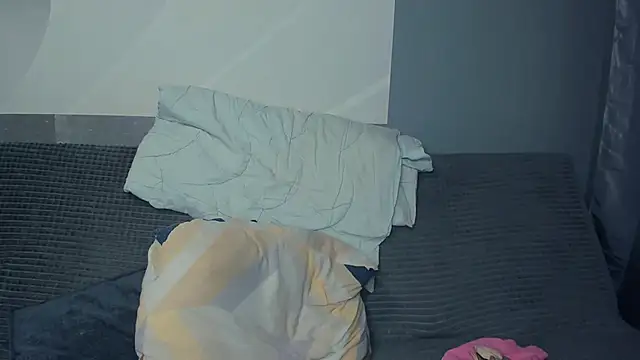 TarynPalek live sex cam